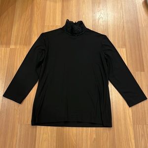 M.D.L. New York NWOT Mockneck Top
